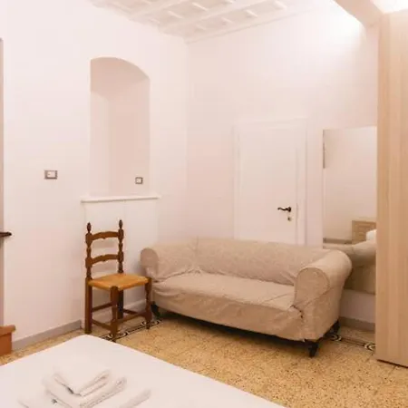 Cozy And Charmin 3br Steps By Duomo Διαμέρισμα