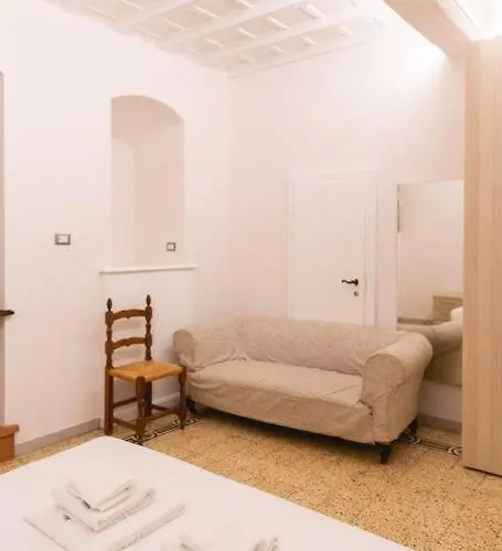 Cozy And Charmin 3br Steps By Duomo Apartment