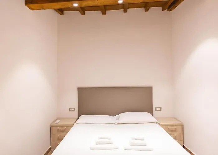 Cozy And Charmin 3br Steps By Duomo Apartment Florenz