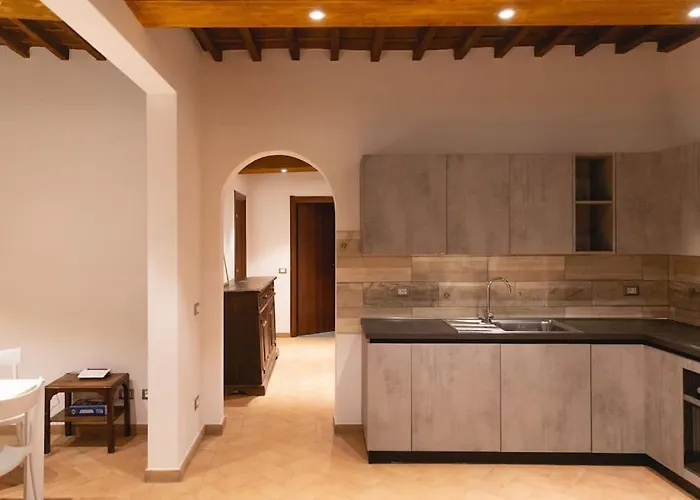 Cozy And Charmin 3br Steps By Duomo Apartment