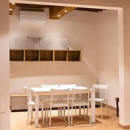 Cozy And Charmin 3br Steps By Duomo *
